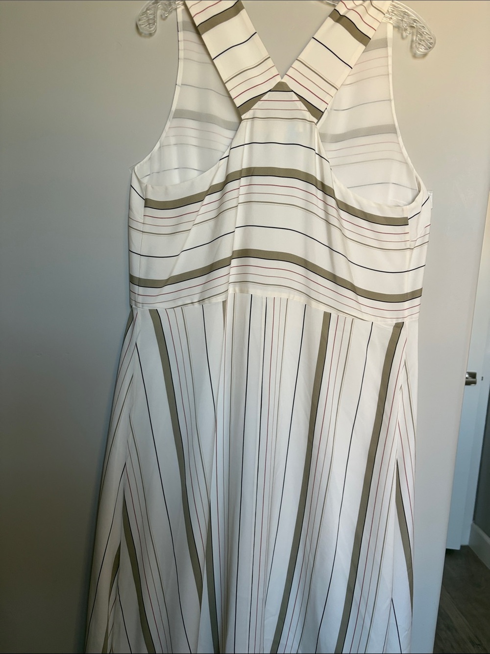 Nordstrom Collection Silk Striped sharkbite hem size 14 - Picture 4 of 10